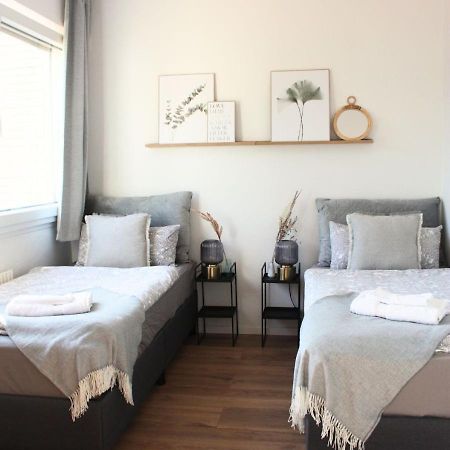 Apartment Mit Balkon - Netflix - Nahe Messe Duesseldorf クレーフェルト エクステリア 写真